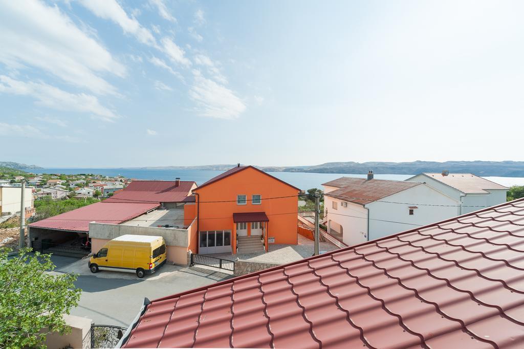 Apartmenthaus Hana Karlobag Exterior photo